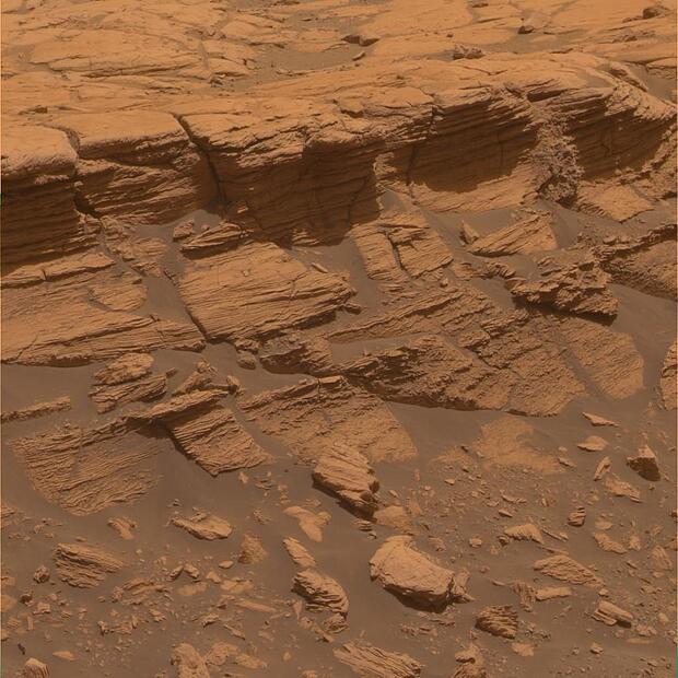 Ablagerungen am Rand des Kraters Erebus